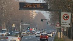 Stop alla circolazione dei Diesel Euro 5 in Piemonte, polemiche e reazioni