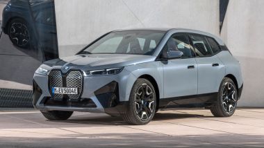 BMW a IAA 2023: il SUV iX