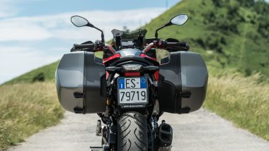BMW F 900 XR 2020, le valigie Touring montate