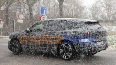 BMW iX3: il nuovo SUV elettrico costruito sulla piattaforma condivisa Neue Klasse