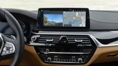 BMW Remote Software Upgrade: aggiornamento per 1,3 milioni di veicoli