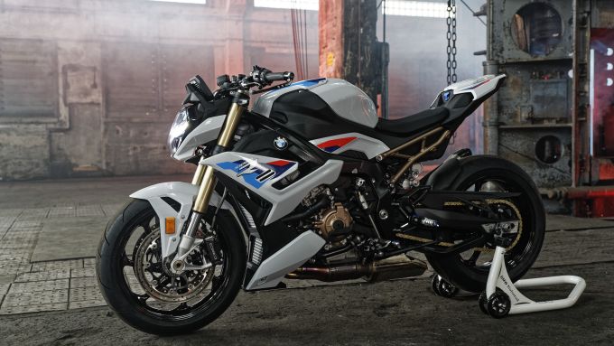 Bmw s1000r 2021