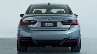 BMW Serie 3 elettrica, prime foto ''leaked''