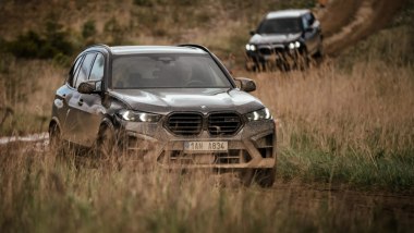 BMW Serie 7 e X5 Protection: i collaudi dei modelli blindati con i clienti