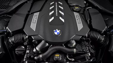 BMW: terminata la produzione di motori convenzionali a Monaco