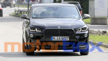 BMW X2 2021: le nuove immagini del facelift