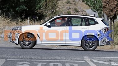 BMW X3 2021: visuale laterale