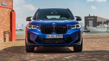 BMW X3 M Competition 2022: visuale frontale