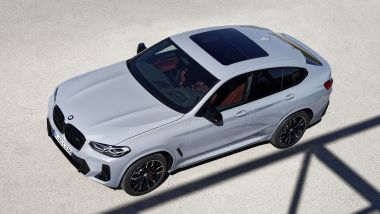 BMW X4 2022 facelift: visuale dall'alto