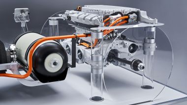 BMW X5 a idrogeno: un dettaglio della power unit 