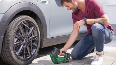 Bosch EasyPump, il gonfiagomme top per l'auto