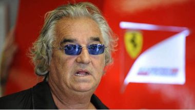 Briatore all'interno del box Ferrari - F1