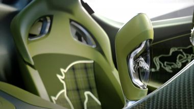Bugatti Brouillard: la scultura in vetro del cavallo preferito da Ettore Bugatti nel cambio