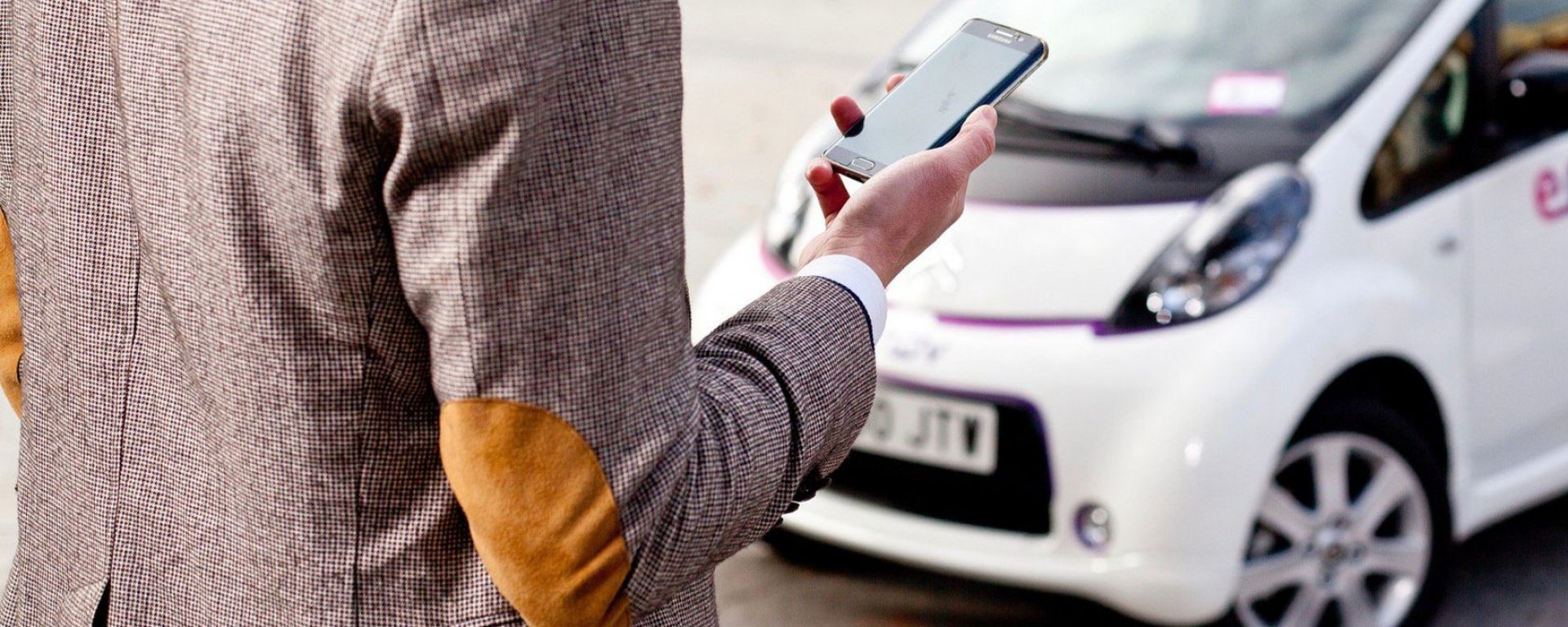 Car sharing cos'è, quanto costa, quale scegliere, quando conviene MotorBox