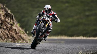 Carlin Dunne alla Pikes Peak 2019 con la Ducati Streetfighter V4
