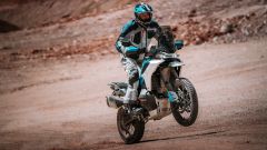 Cfmoto 800MT-X 2025: motore, ciclistica, uscita, prezzo