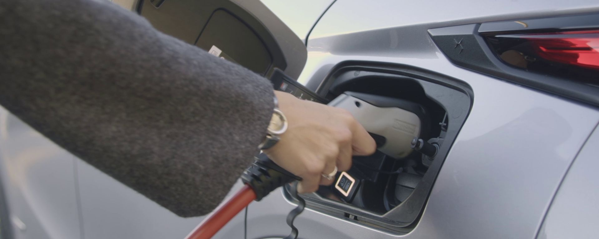 Il servizio Charge My Car per Free2Move come funziona, costo MotorBox