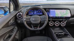 Android Auto e Apple CarPlay non sicuri, dice GM