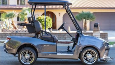 Chevrolet Camaro by Caddysharck Golf Cars: la muscle car americana diventa una golf cart