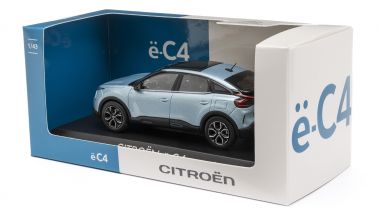 Citroen C4: il modellino della elettrica