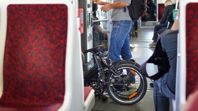 i vantaggi di andarein uffcio in bicicletta sudore