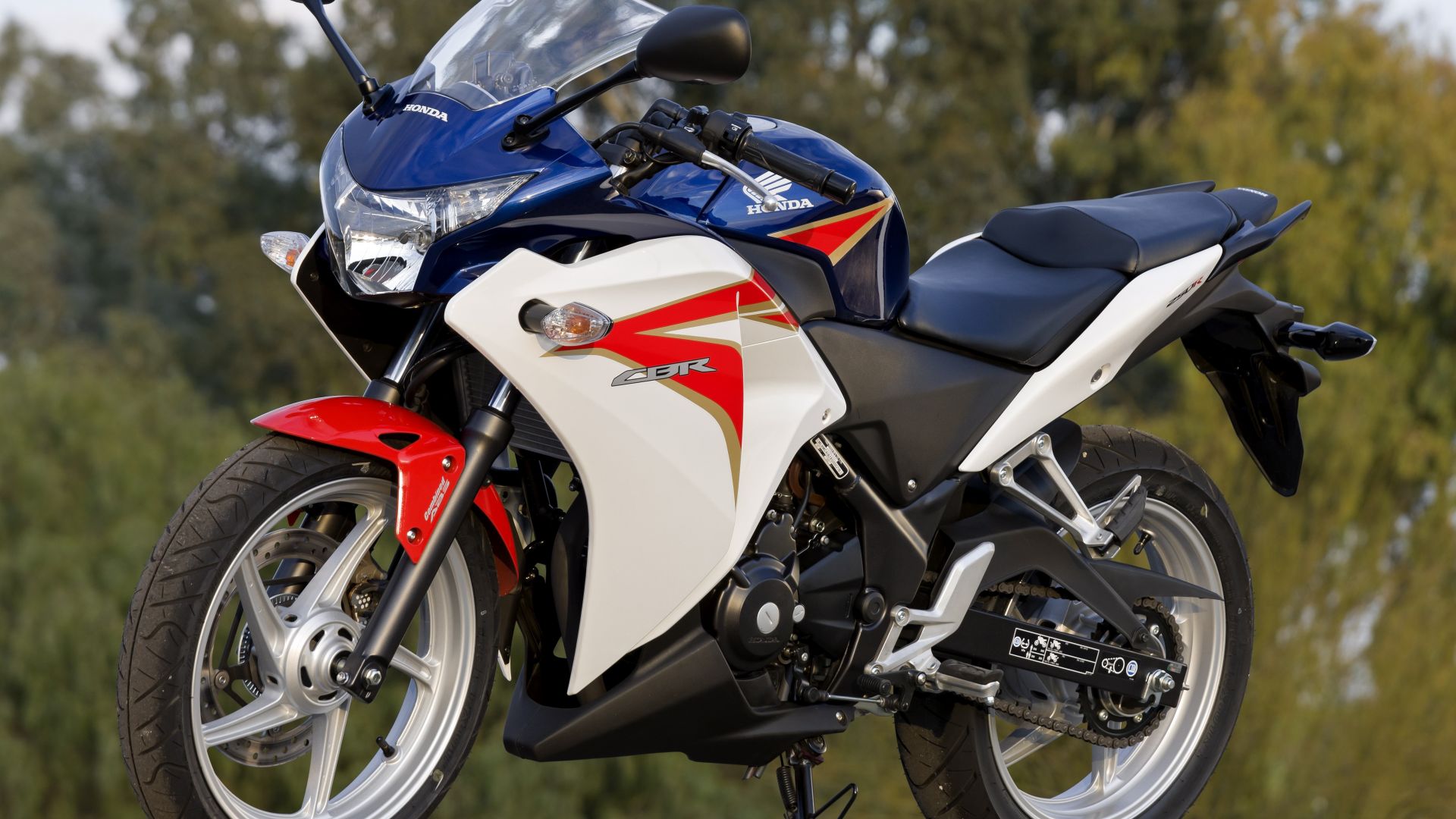 Honda cbr 250 r. Honda CBR 250. Хонда СБР 250 Р. Honda CBR 250 2012.