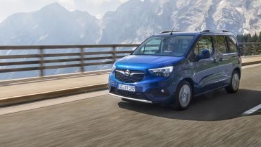 Comparativa auto 7 posti 25mila euro: l'Opel Combo Life