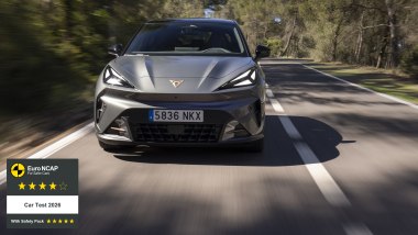 Cupra Raval: l'auto assiste i passeggeri anche dopo un incidente