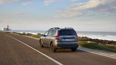 Dacia Jogger Hybrid 140 Extreme Limited Edition, il test drive