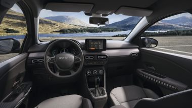 Dacia Jogger Hybrid 140: gli interni