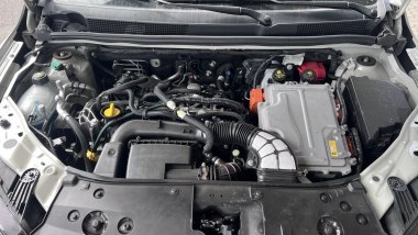 Dacia Jogger Hybrid 155 Extreme: il motore quattro cilindri di 1,8 litri full-hybrid con 155 CV