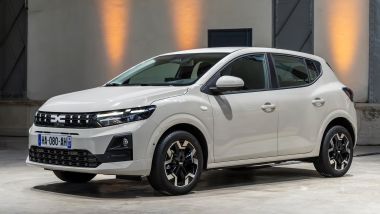 Dacia Sandero 2026: tre allestimenti e listino aggressivo che parte da 14.800 euro