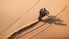 Dakar Moto, tappa 8: Benavides e Van Beveren protagonisti, Quintavilla si ritira