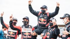 Dakar Auto, tappa 12: gioia per Sainz, trionfo per Peterhansel