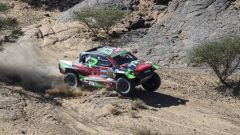 Dakar Auto 2025, tappa 4: dominio Toyota, Al Attiyah crolla