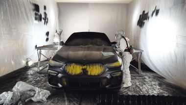 Dalla BMW X6 2020 alla BMX VBX6: come si applica il Vantablack VBx2