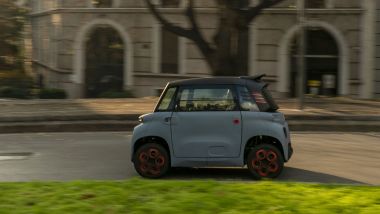 Divieto motori a combustione 2035: nella revisione pi&ugrave; apertura alle mini e-car