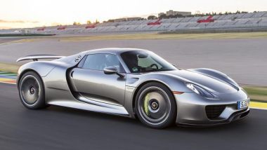 Drag Race: la Porsche 918 Spyder