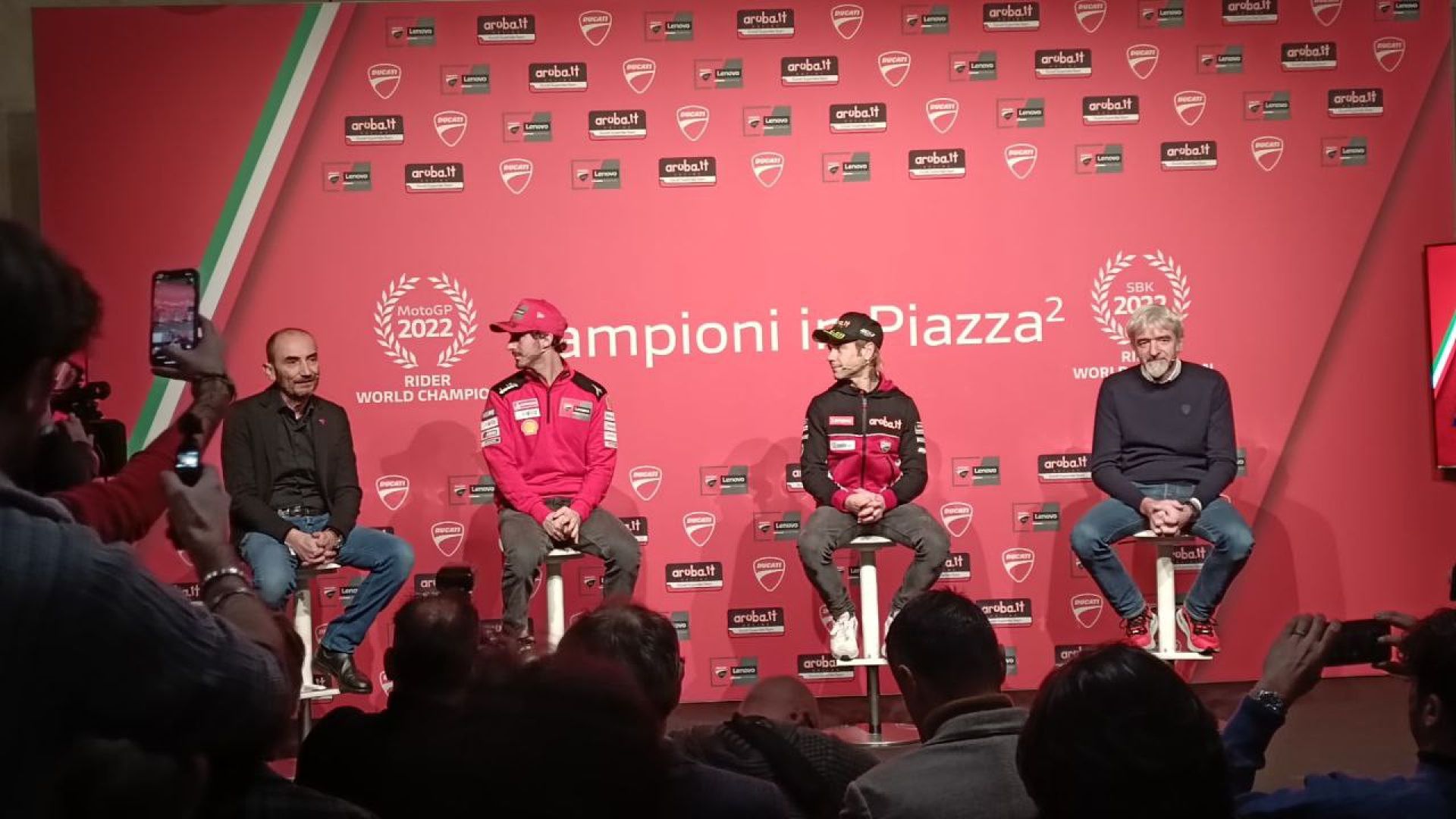 Ducati, Campioni in piazza: le parole di Bagnaia e Bautista ...