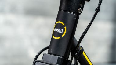 Ducati City Cross-E Black &amp; Yellow: il logo Scrambler