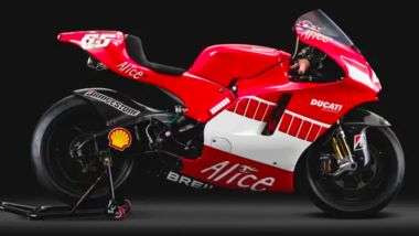 Ducati Desmosedici GP6 Loris Capirossi - Profilo