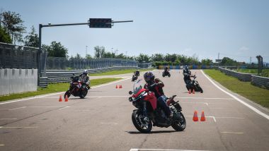 Ducati DRE Academy 2023: Rookie, Road e Racetrack, per tutti i livelli