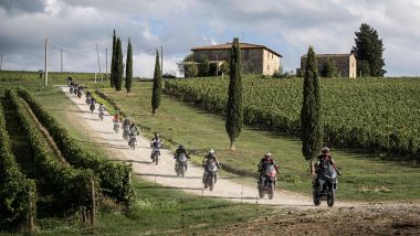 Ducati DRE Adventure 2023: in sella a Multistrada V4 e DesertX per imparare l'offroad