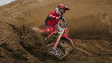 Ducati: la nuova Desmo450 MX 2026 