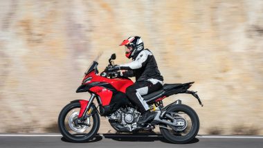 Ducati Multistrada V2 S 2025, il riparo aerodinamico è di buon livello