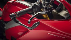 Personalizzare la Ducati Panigale V4 con gli accessori Rizoma