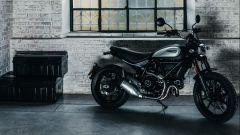 Ducati Scrambler 800 Icon Dark usata: controlli e prezzo in video