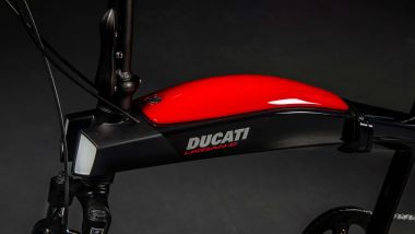 Ducati Urban-E: l'originale batteria a forma di serbatoio
