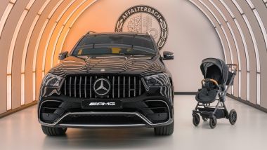 Ecco il passeggino da gentlman driver