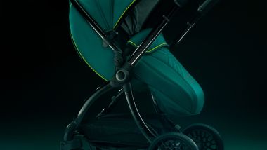 egg3, il passeggino supercar